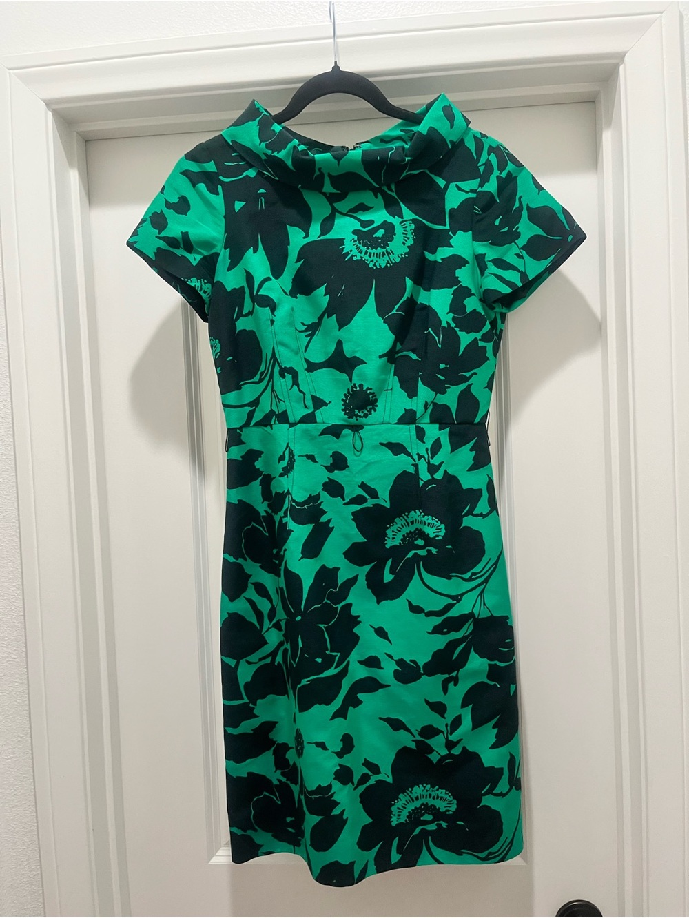 Teri Jon Emerald Green and Black Floral Sheath Dress